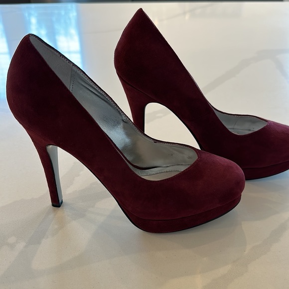 Martinez Valero platform suede heels-Brand new! - Picture 10 of 12